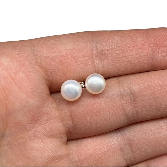 Freshwater Pearl Stud Earrings 925 Sterling Silver Post Stud Genuine Pearls - Picture 9 of 11